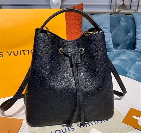 louis vuitton neonoe mm black|Louis Vuitton neonoe monogram.